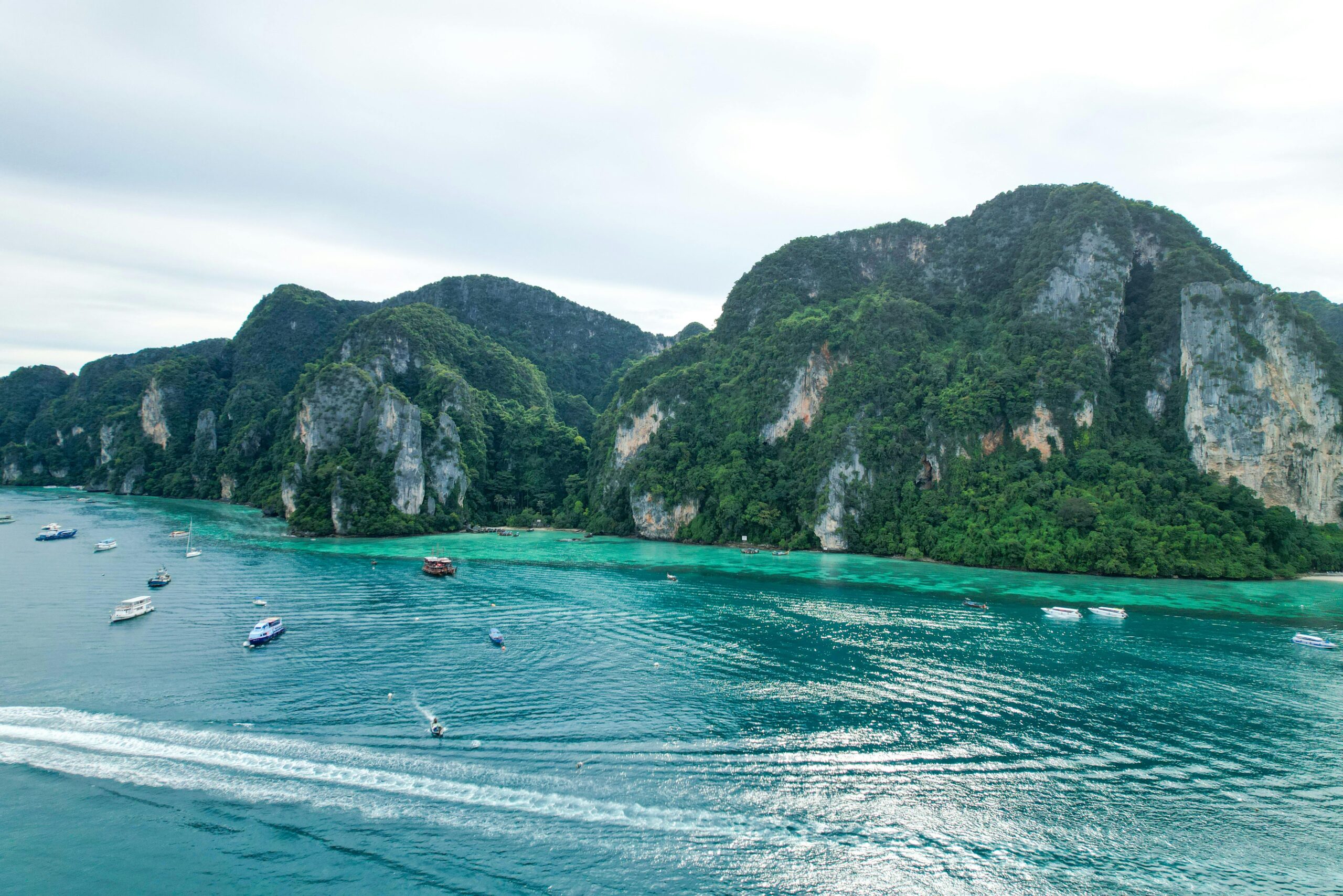 phi phi island